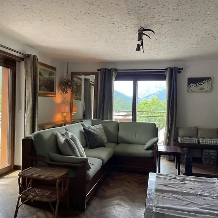 Spacious Apartment, Mountain Views شقة Oulx