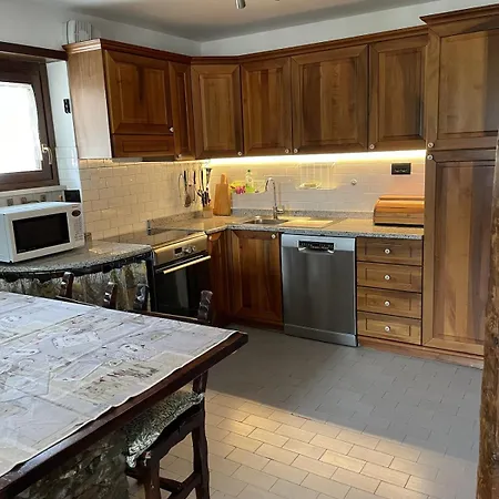 Spacious Apartment, Mountain Views شقة Oulx
