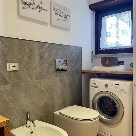 شقة Spacious Apartment, Mountain Views